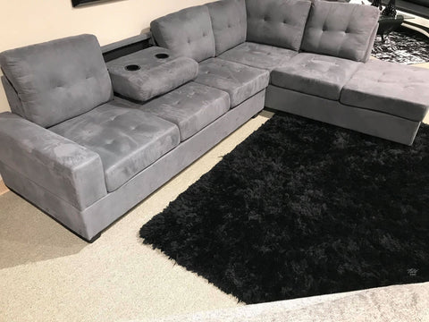 Matson Collection Grey Sectional w/Reversible Chaise & Drop Down Cup Holders